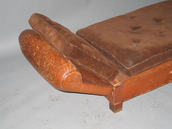 French Art Deco Adjustable Leather Sofa, Settee or Chaise Lounge 3