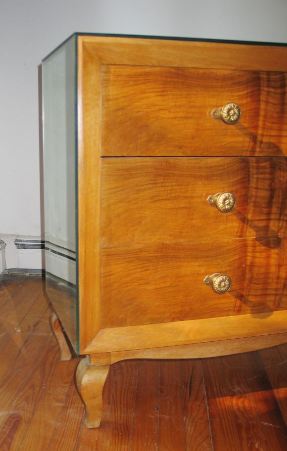 1940s dresser