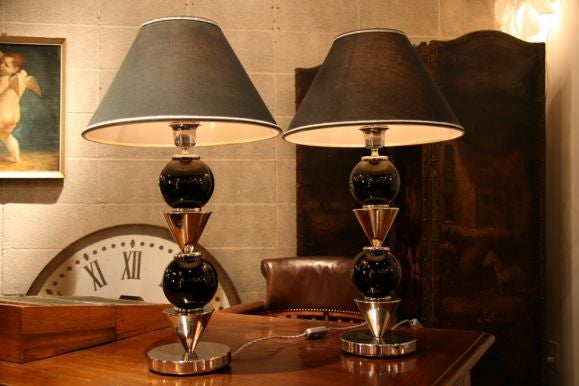 Steel and onyx ball lamps quite decorative!