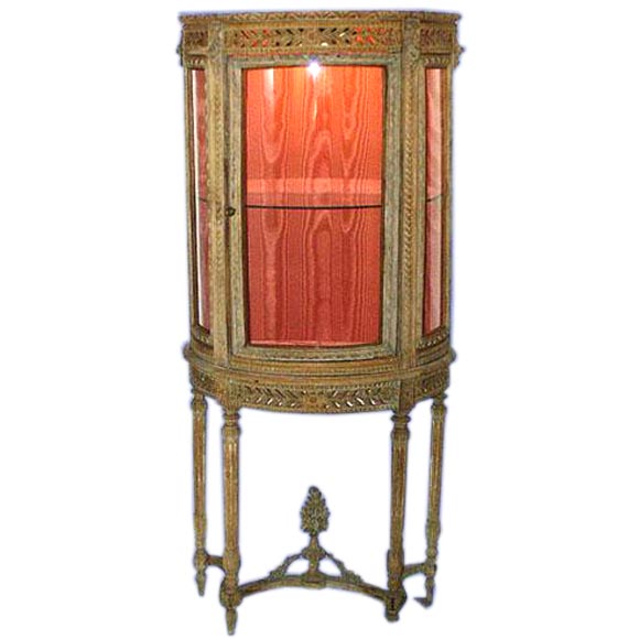 19th century carved bow-front glass vitrine For Sale