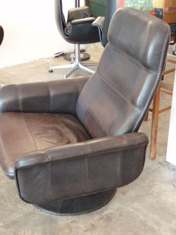 Swiss De Sede Leather Chair & Ottoman