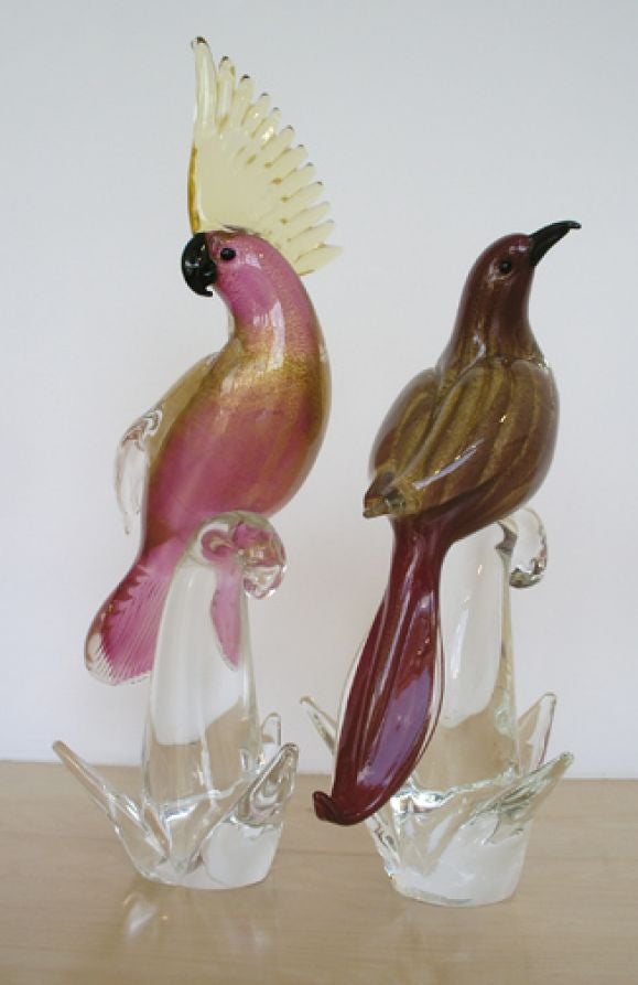 Pair of Murano Glass Birds In Excellent Condition In Los Angeles, CA