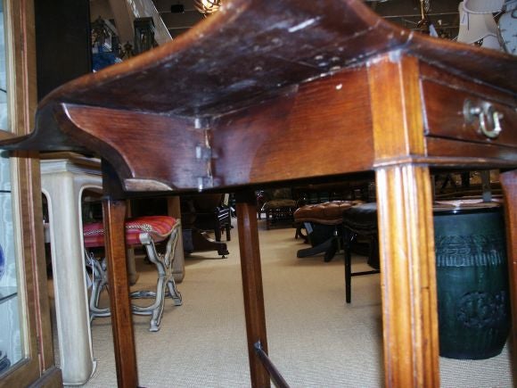 19th C Mahogany Pembroke Table For Sale 2