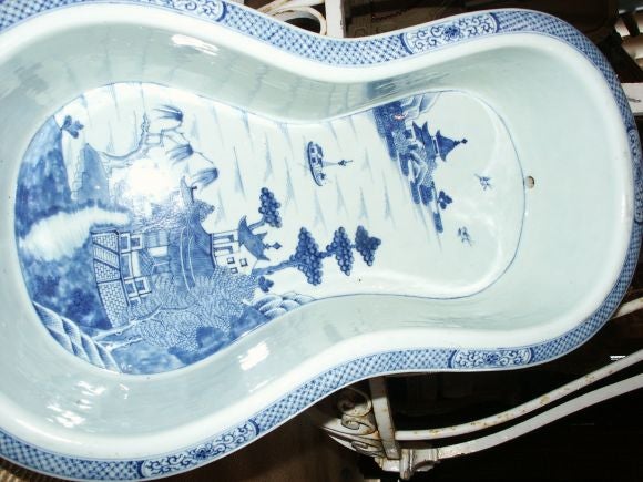 19th Century Chinese Export Blue and White Bidet