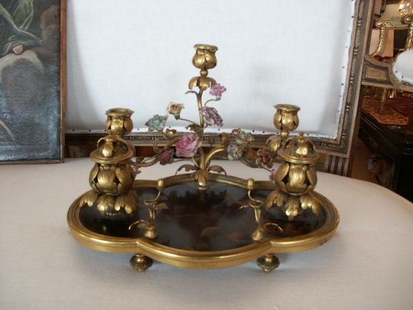 Beautiful Antique Chinoiserie and Bronze French Encrier For Sale 3