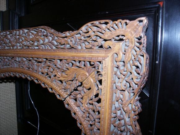 Rare Chinese Export Large Carved Painting Frame For Sale 2