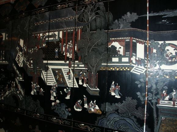 Antique Chinese Coromandel Eight Panel Screen In Good Condition For Sale In Santa Rosa, CA
