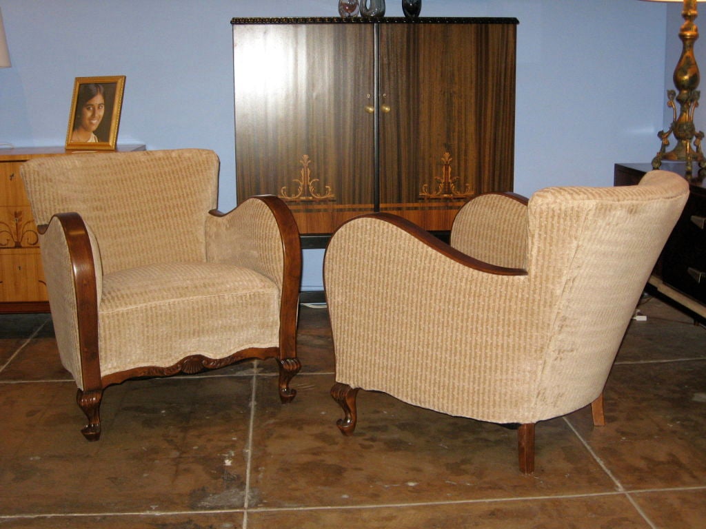 Pair of Swedish Art Moderne Chairs 1