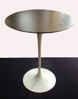 Pair of Side Tables by Eero Saarinen
