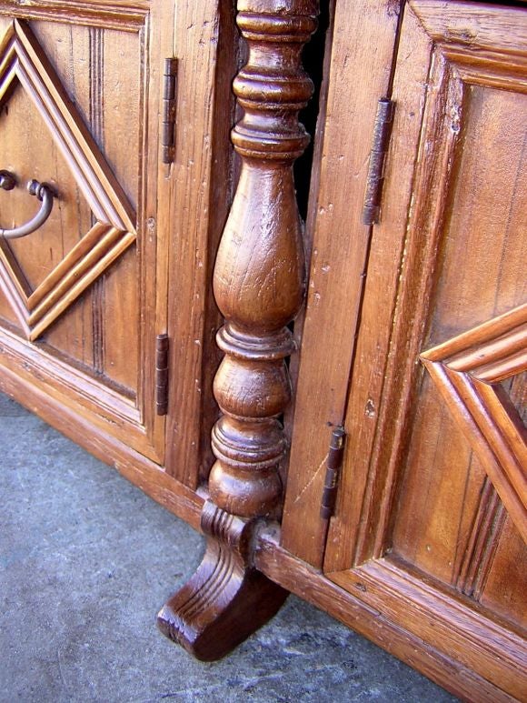 Cedro and cipres wood mostrador - store counter - with four doors and four drawers