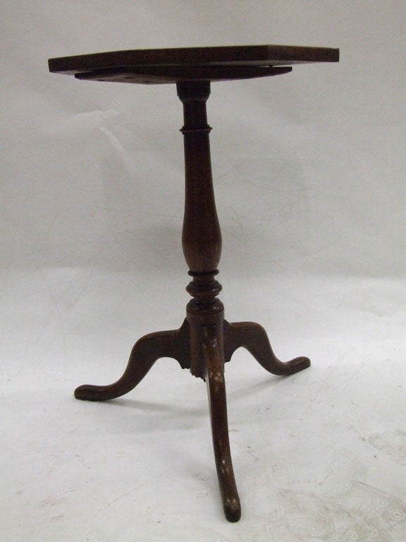 18th c. English Octagonal Top Tripod Occasional Table