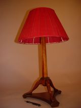 Manx table lamp