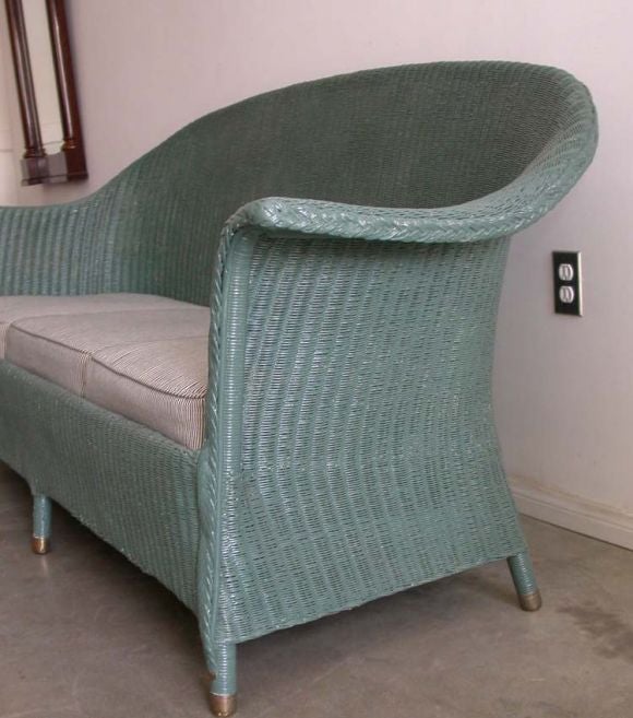 Mid-20th Century Early 20th century Lloyd Loom Settee