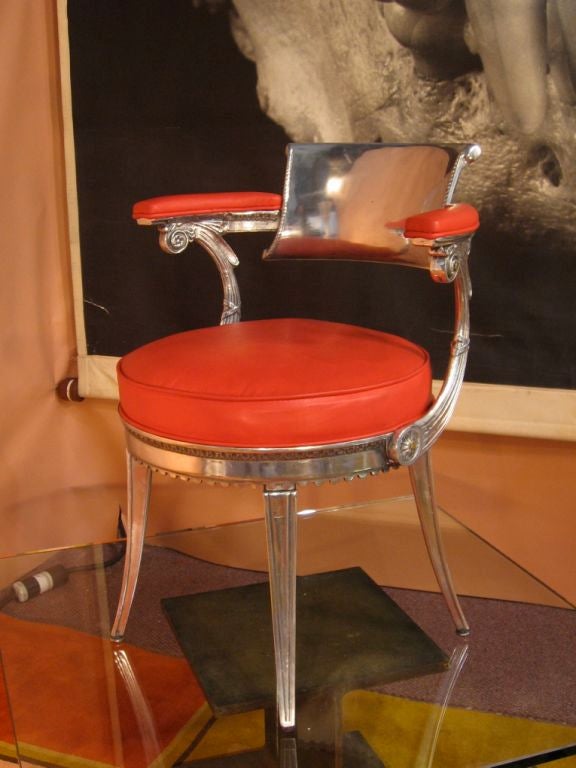 Mid-20th Century Pair of Dorothy Draper Arm Chairs