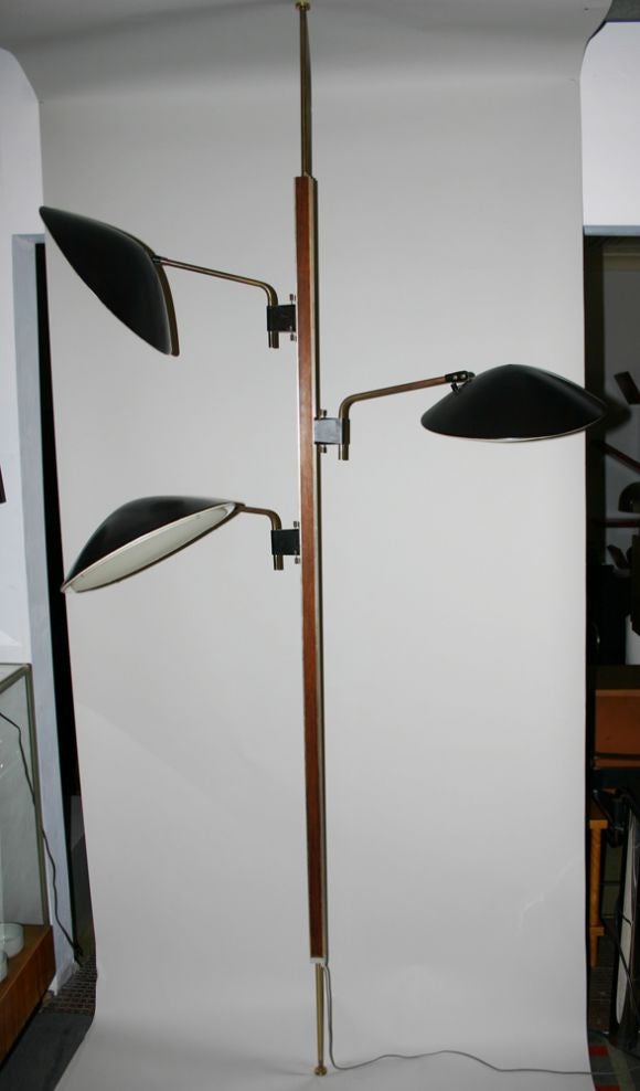 floor to ceiling spring loaded pole lamp