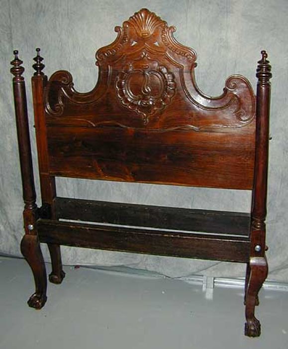 Early 19th c Portugese single bed