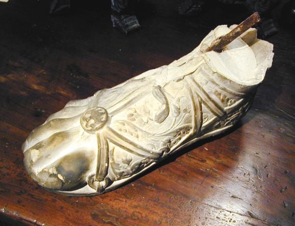 Plaster Foot