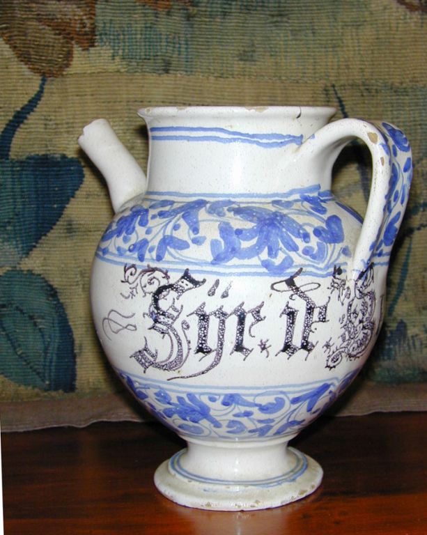 18th century Italian Syrup apothecary jar with blue and white floral decoration manganese writing in gothic script SYR DE BETONIC COP (wood betony), probably from Savona.