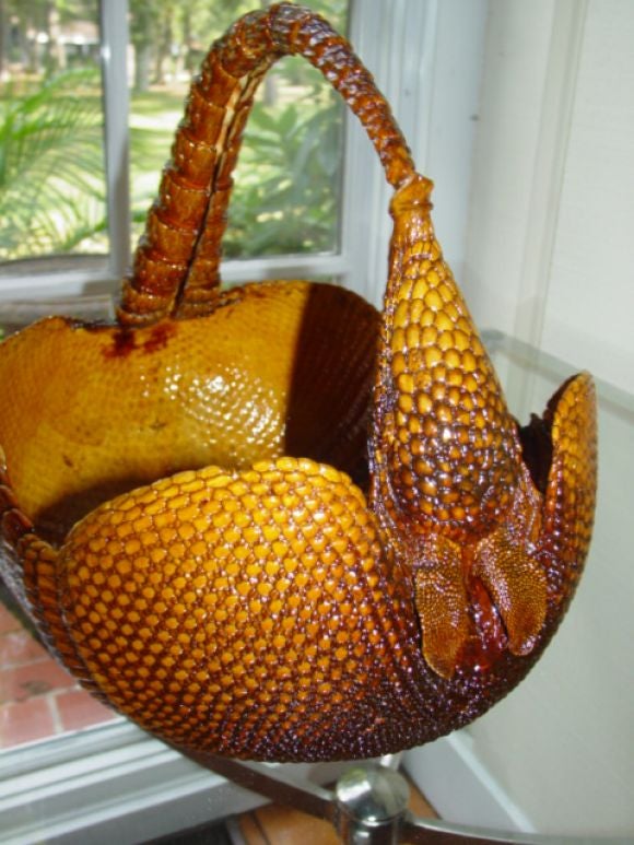 American Shell Form Armadillo Basket