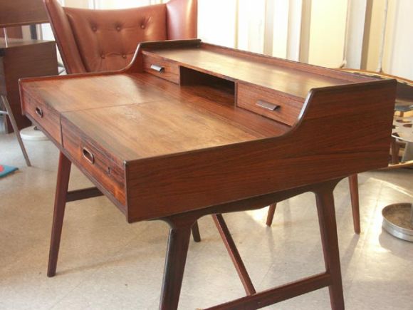 Fantastic Danish Rosewood Desk / Vanity