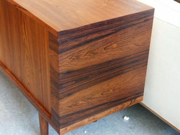 Magnificent Rosewood Sideboard by Hans Wegner 1