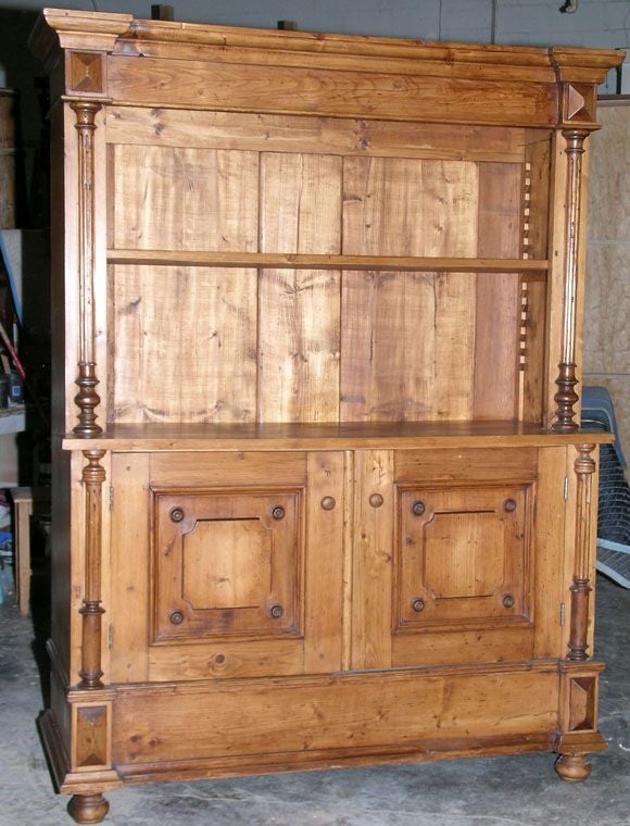 Antique country hutch with lots of character. We have modified this cabinet so that it has an adjustable/removable shelf and can also be used to house a large wide screen TV. <br />
<br />
Additional pictures available upon request!