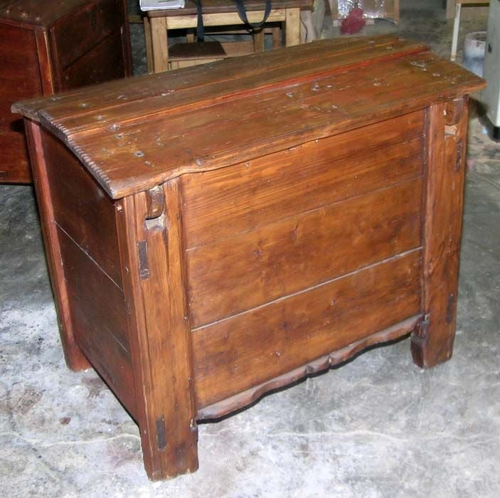 18th Century and Earlier 18th Century Dowry Chest For Sale