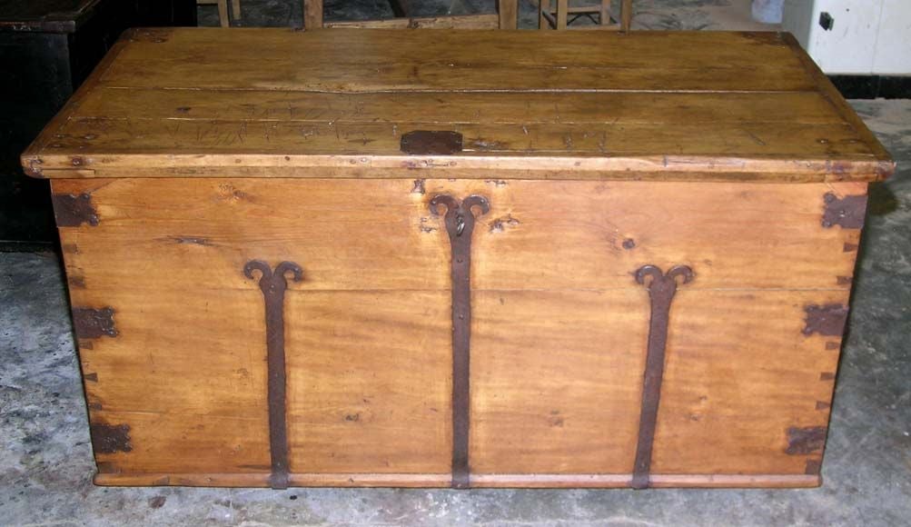 hope chest antique