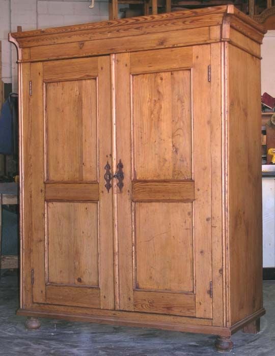 Small wardrobe with lots of character. Has hanging space as well as shelves and drawer. Functioning lock and key. Note the hefty dovetail construction! Very solid piece.

Measures: Door opening 40