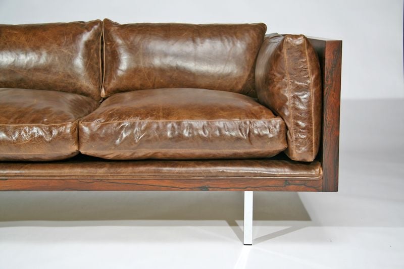 Rosewood sofa by Milo Baughman in brown leather 2