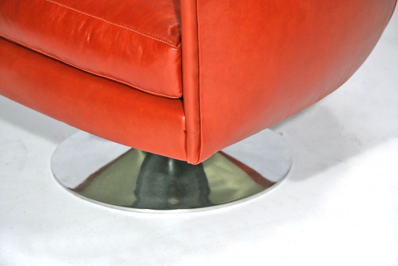 Pair of Tulip Base Lounge Chairs by Craft Associates 1