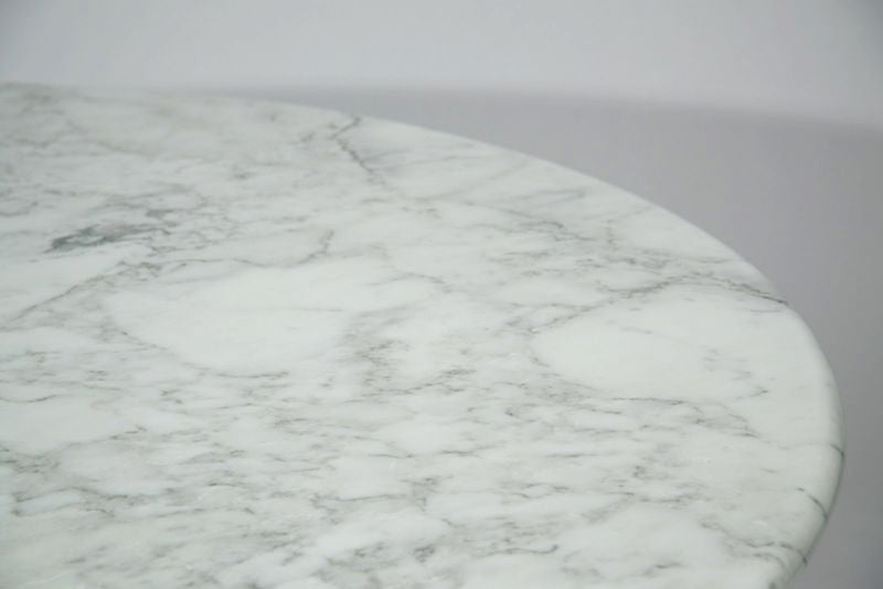 Round marble pedestal dining table by Angelo Mangiarotti 3
