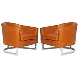 Pair of leather lounge chairs by Milo Baughman