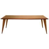 Dining table / Philippe Stark