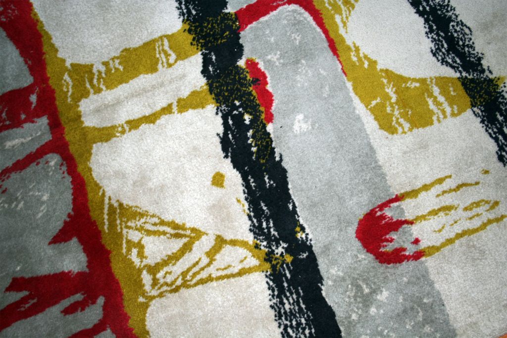Tapis abstrait français des années 50, signé Marc Saint Saens,