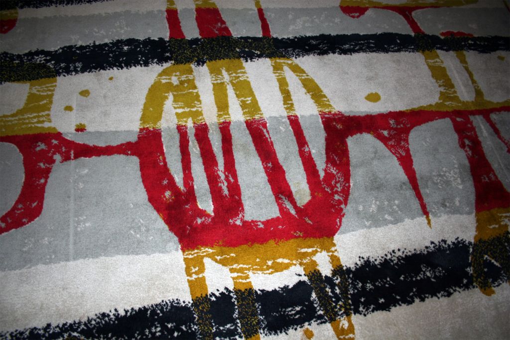 Milieu du XXe siècle Tapis signé  Marc Saint Saens français, circa 1950