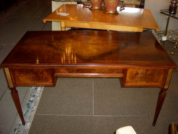 Schmieg & Kotzian Desk 3