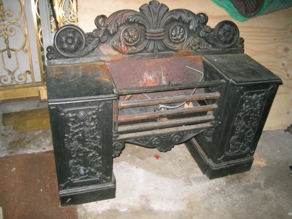 English Fine Victorian Cast Iron Fireplace Insert