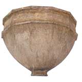A HANDSOME ARTS AND CRAFTS STYLE FAUX STONE WALL BRACKET