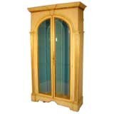 A NEOCLASSICAL PAINTED AND PARCEL GILT LIGHTED DISPLAY CABINET