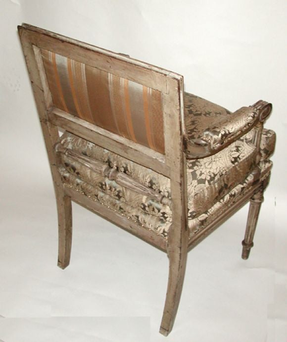 A pair of Louis XVI style gray painted fauteil