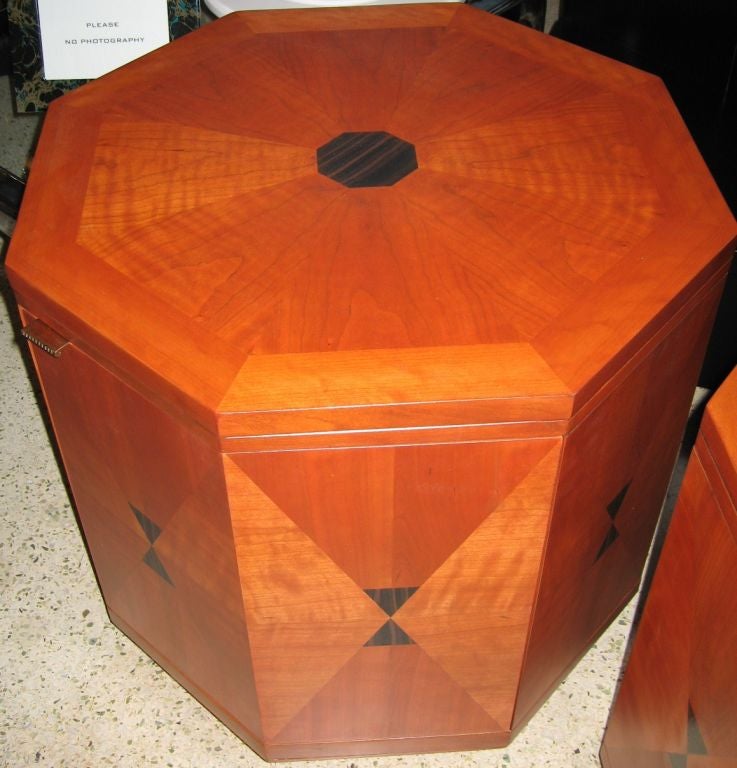 Henredon Pair of Cherrywood Octagonal End Tables or Night Stands 5