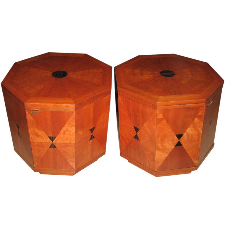 Henredon Pair of Cherrywood Octagonal End Tables or Night Stands