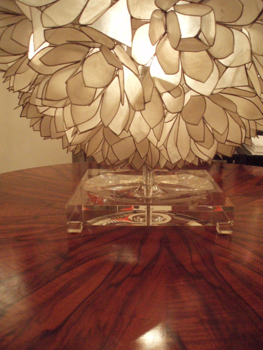 A Flower Ball Tablelamp in Mother-of-Pearl with a Lucite Base