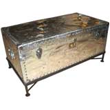 Coffee table Trunk on Base Coffee table Trunk on Base