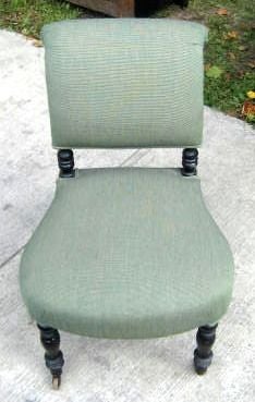 Napoleon III Slipper Chair.