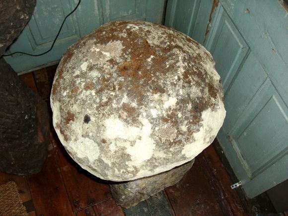 Original Cotswold staddle stone. Period flat top.  Used as the building foundation for grain sheds. 2 available.  Top lifts off for easy moving. Stone covered with moss. Base 14