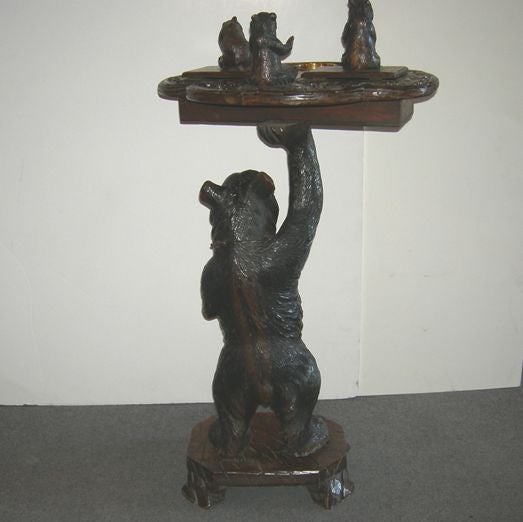 Carved Black Forest Bears Smoker Stand 3