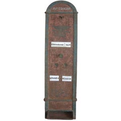 bombon and chocolate pre-war vending machine