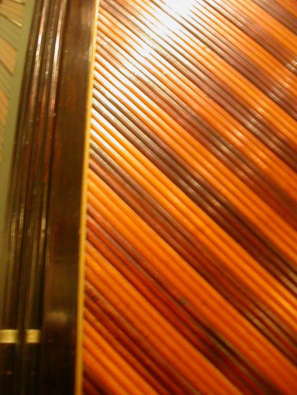 Continental 3 Panel Screen